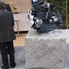 Bauma 2010 - Granit Quader auf dem Messestand der Fa. Kubota
