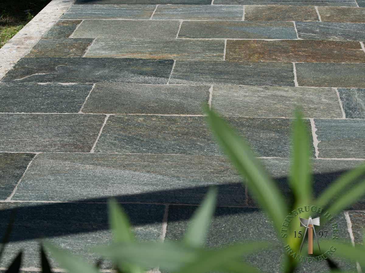 Bodenplatten - Gneis Bodenplatten San Marino 50 - Bpl-13301-09_04 - Steinbruch Huber