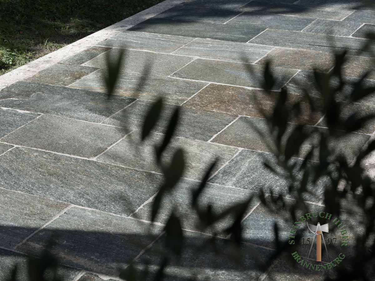 Bodenplatten - Gneis Bodenplatten San Marino 50 - Bpl-13301-09_05 - Steinbruch Huber