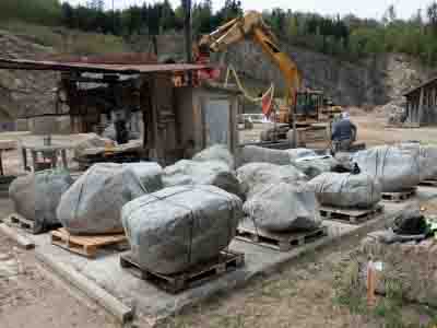 Findlinge - Gneis Findlinge 40-160 - Fin-13302-02_05T - Steinbruch Huber