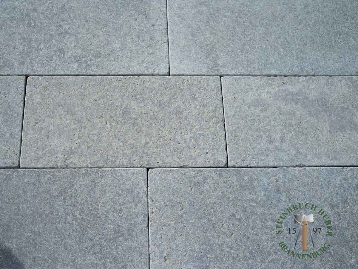 Bodenplatten - Muschelkalk Bodenplatten Bahnen antik - Bpl-14802-02_01 - Steinbruch Huber