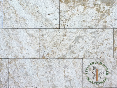 Bodenplatten - Muschelkalk Bodenplatten Bahnen gestockt - Bpl-14801-08_01T - Steinbruch Huber