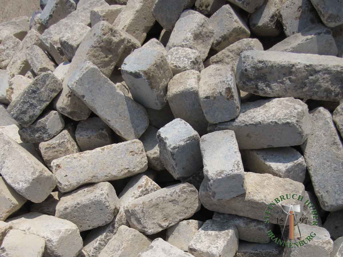 Pflastersteine - Muschelkalk Langpflaster gespalten 8-8-15-30 - Pfl-14801-06_01 - Steinbruch Huber