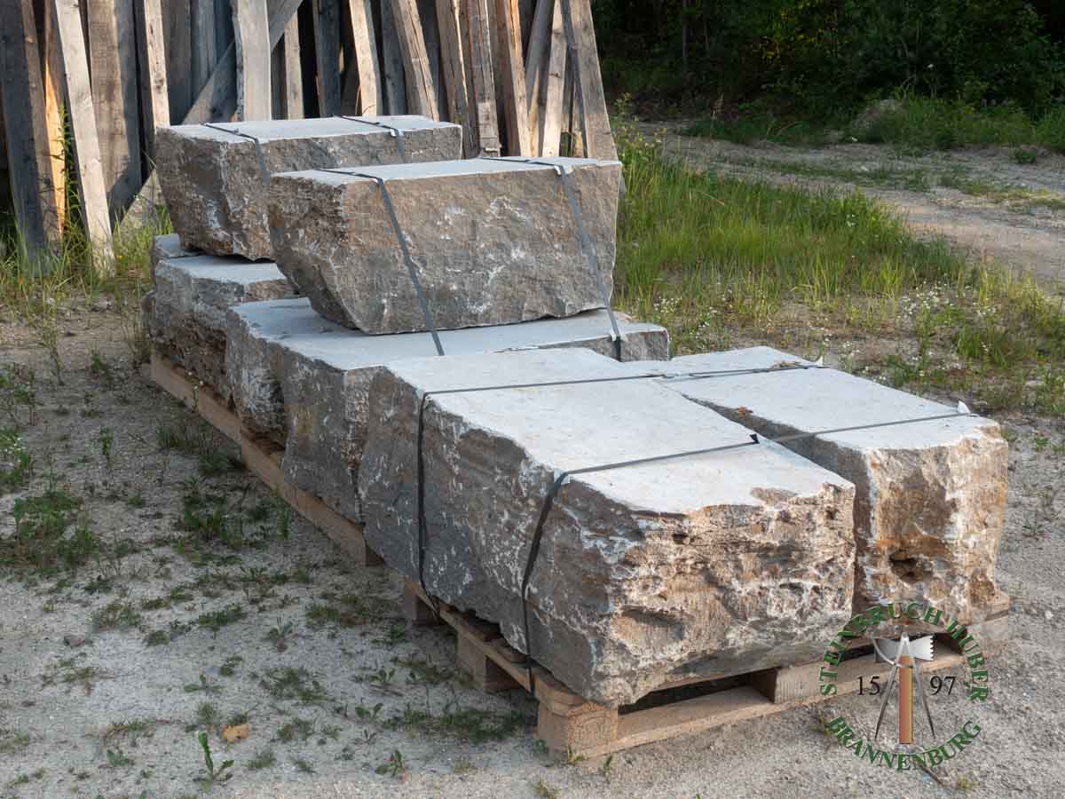Sitzblöcke - Muschelkalk Sitzblock gesägt gespalten 50 - Sbl-14801-02_01 - Steinbruch Huber