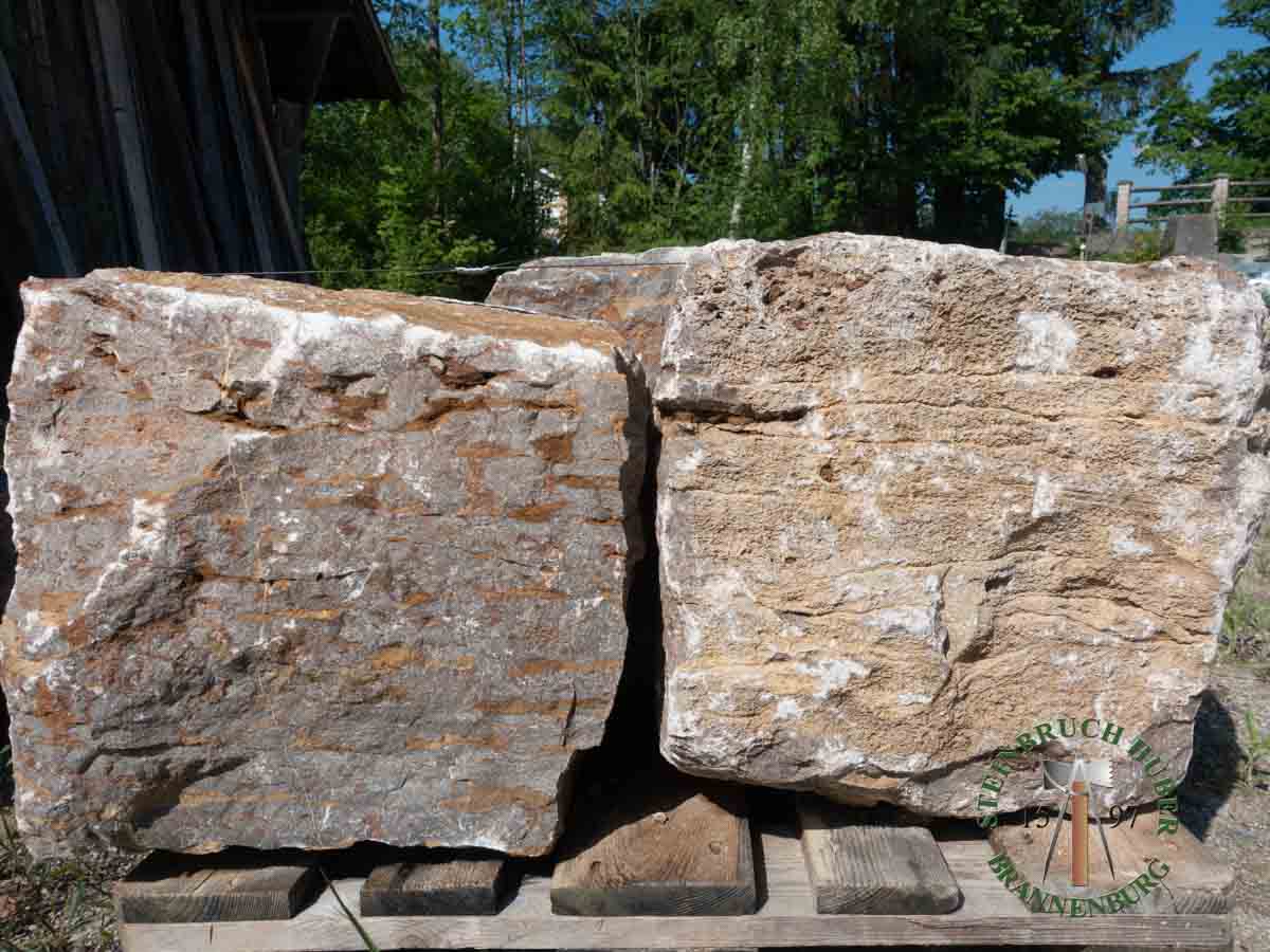 Sitzblöcke - Muschelkalk Sitzblock gespalten 50 - Sbl-14801-01_07 - Steinbruch Huber