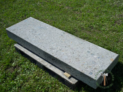 Blockstufen - Nagelfluh Blockstufe geschliffen 60-180 - Bst-10000-01_02T - Steinbruch Huber