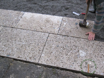 Bodenplatten - Nagelfluh Bodenplatten gestockt - Bpl-10000-55_02T - Steinbruch Huber