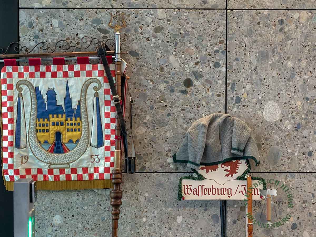 Fassadenplatten - Nagelfluh Fassadenplatten geschliffen 4 - Fas-10000-04_02 - Steinbruch Huber