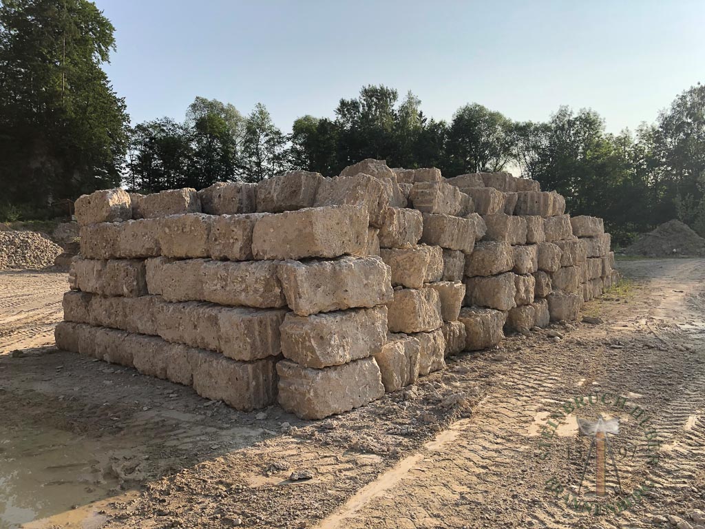 Mauersteine - Nagelfluh Mauersteine Riesenkopf - 00005_04 - Steinbruch Huber