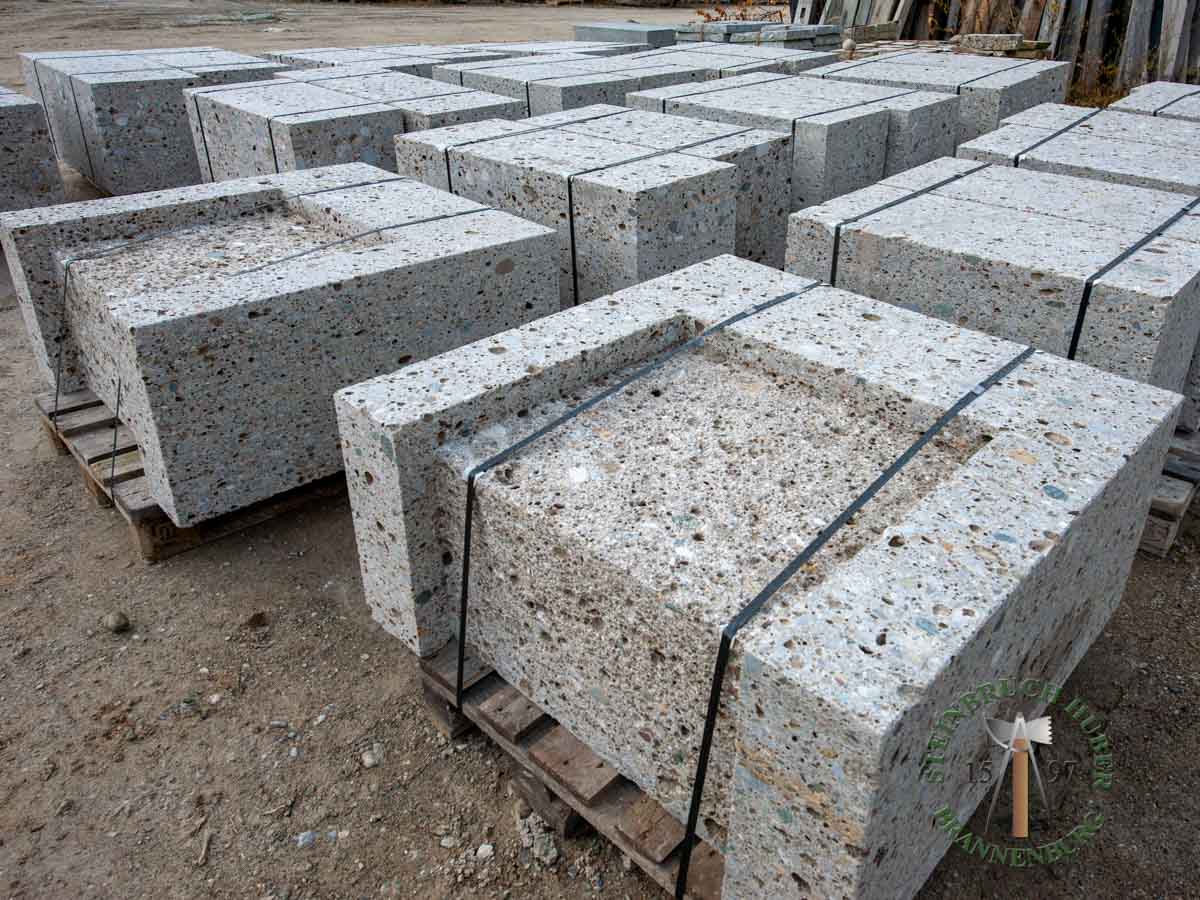 Sitzblöcke - Nagelfluh Sitzblock geschliffen 50 - Sbl-10000-02_05 - Steinbruch Huber