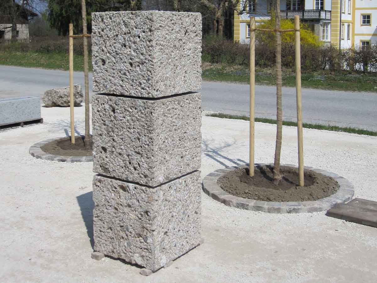 Pfeiler, Säulen - Nagelfluh Säule gespitzt freistehend - Sae-10000-02_01 - Steinbruch Huber