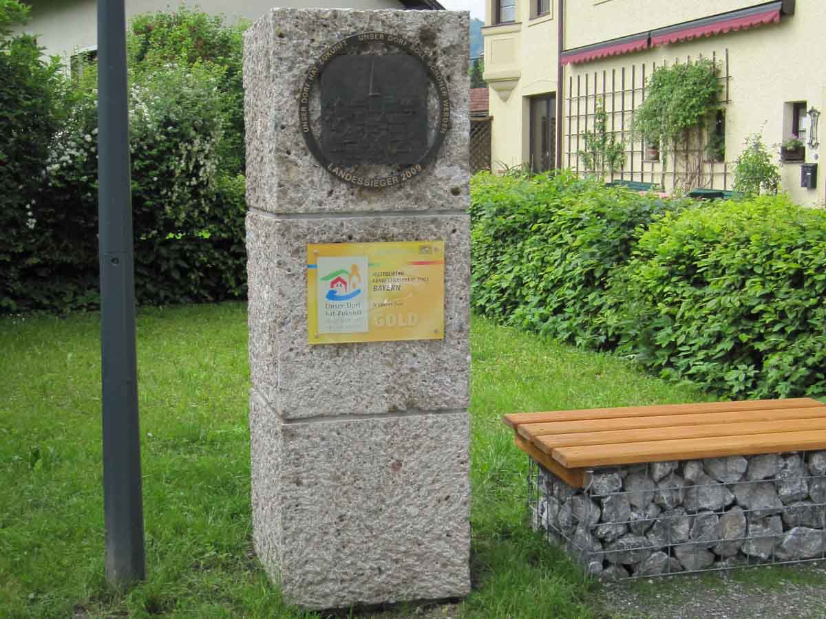 Pfeiler, Säulen - Nagelfluh Säule gespitzt freistehend - Sae-10000-02_03 - Steinbruch Huber